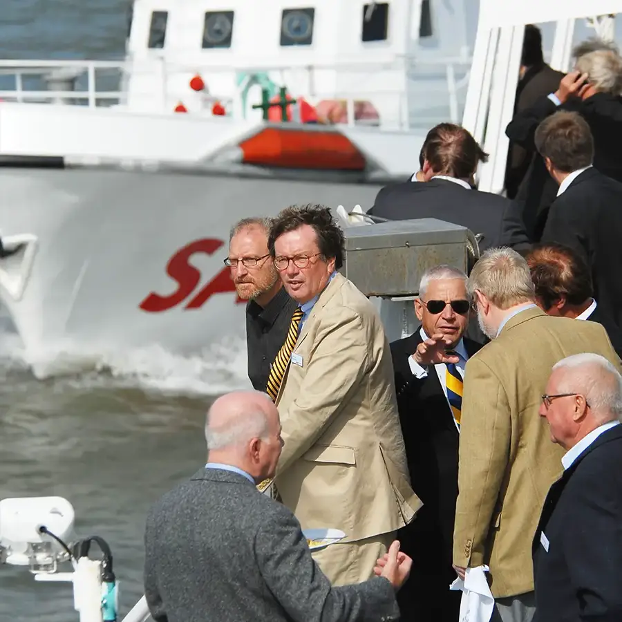 whv-john-h-niemann-15